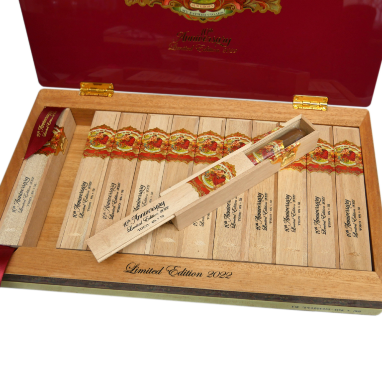 Flor De Las Antillas 10th Anniversary Limited Edition Cigarrer