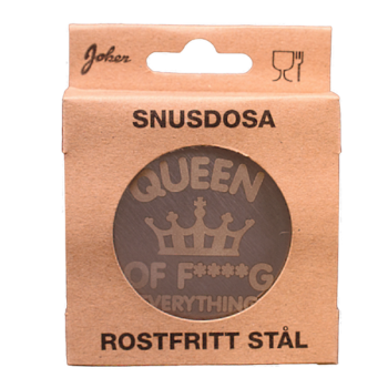 Snusdosa I Rostfritt Stål - Queen Of F****G Everything förpackning